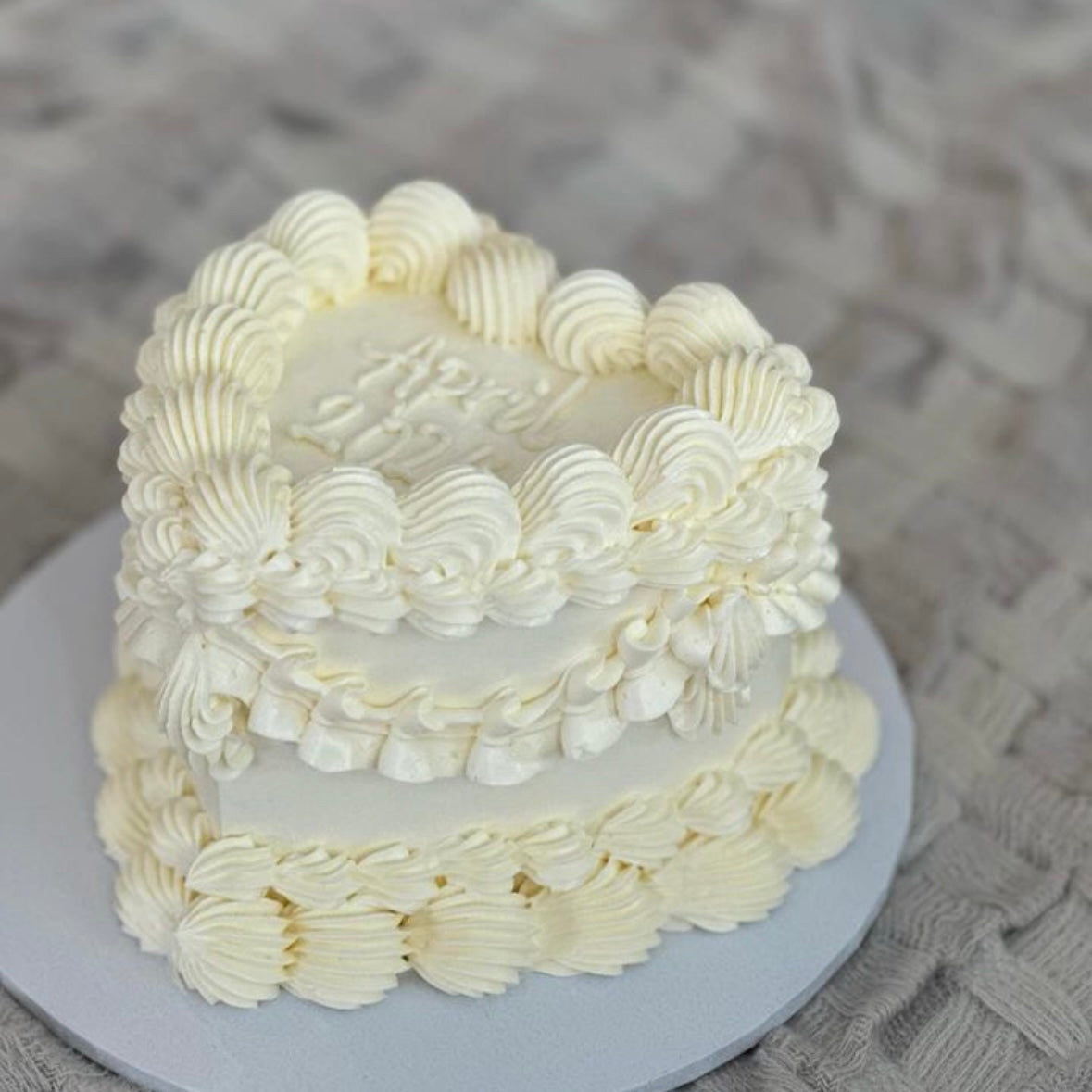 Gender Reveal Vintage Style Cake