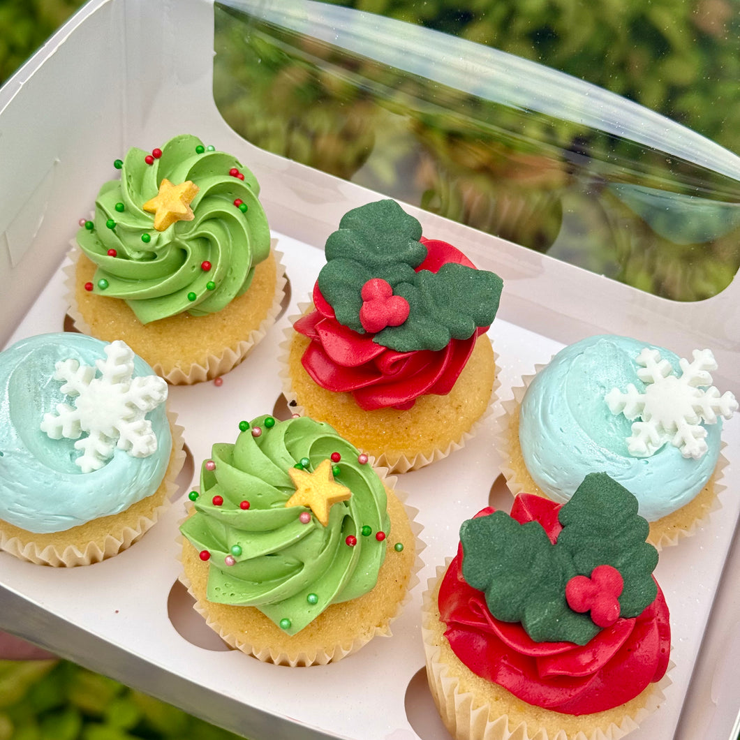 Mini Festive Cupcakes