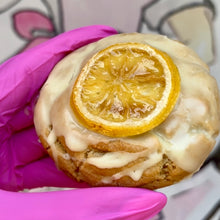 Load image into Gallery viewer, COOKIE FLAVOUR OF THE WEEK: Triple Lemon
