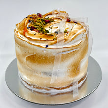 Load image into Gallery viewer, Pistachio Meringue Cake
