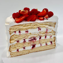 Load image into Gallery viewer, Berries and Cream Cake
