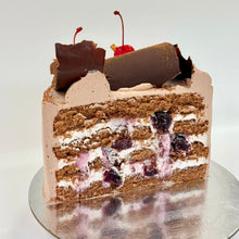 Load image into Gallery viewer, Black Forest Cake
