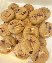 Load image into Gallery viewer, Raspberry White Chocolate Cookie
