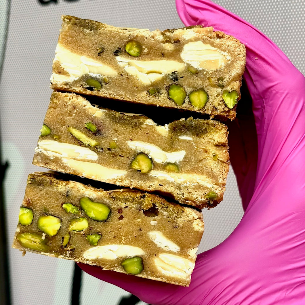 Pistachio and White Chocolate Blondie