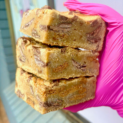 Biscoff and Milk Choc Blondie