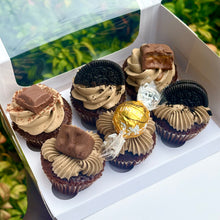 Load image into Gallery viewer, Mini Chocoluxe Cupcakes
