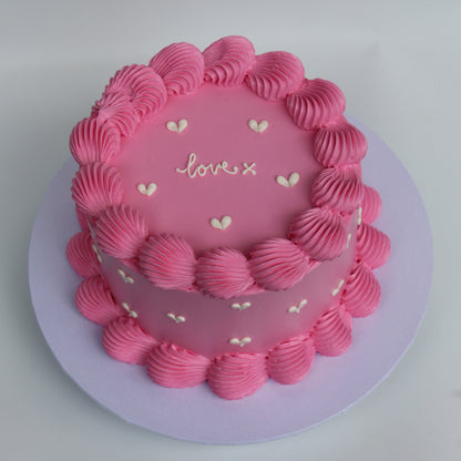 Mia: Vintage Style Cake