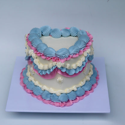 Cordelia: Vintage Style Cake
