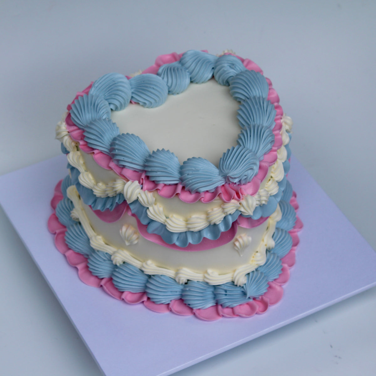 Cordelia: Vintage Style Cake