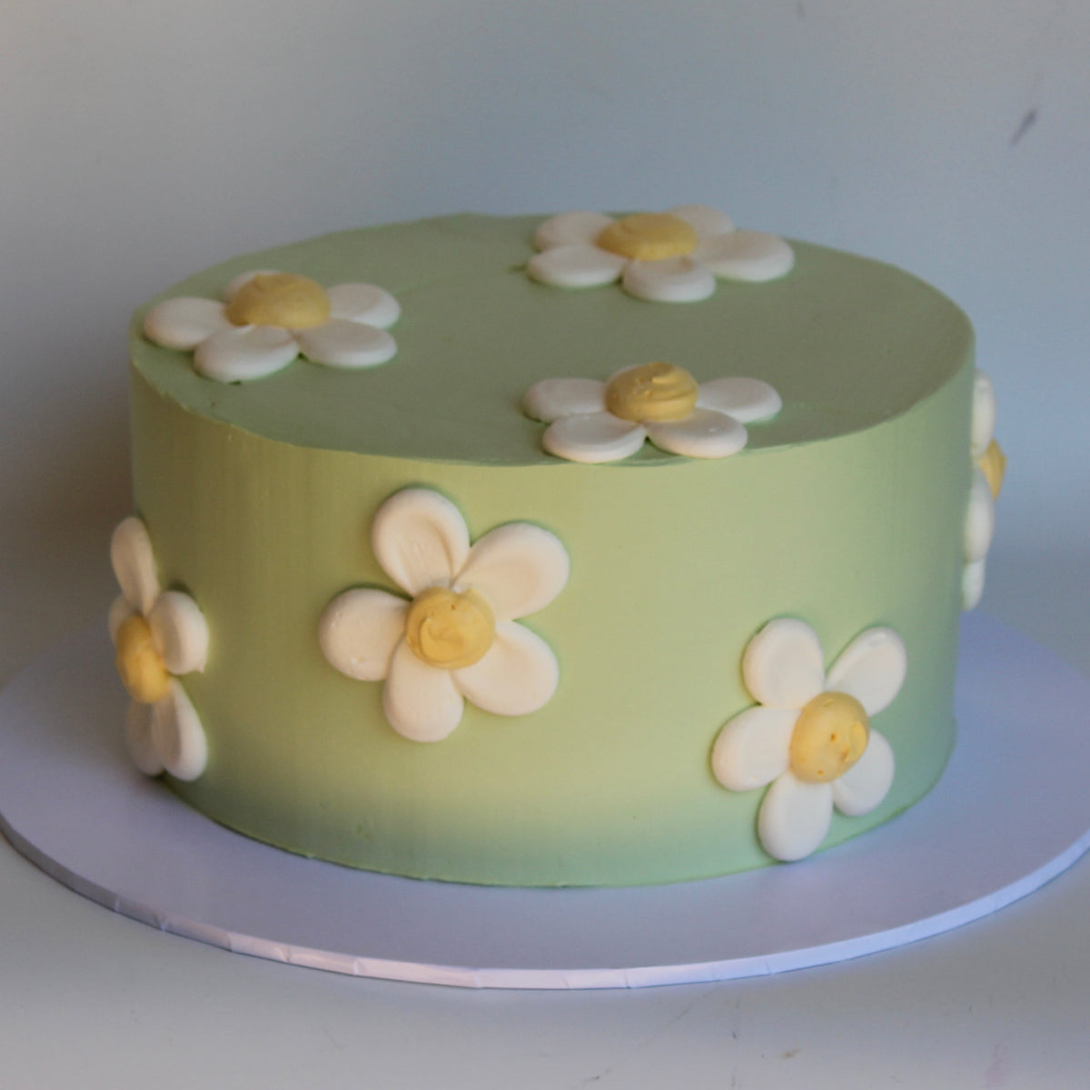 Dancing Daisy Cake