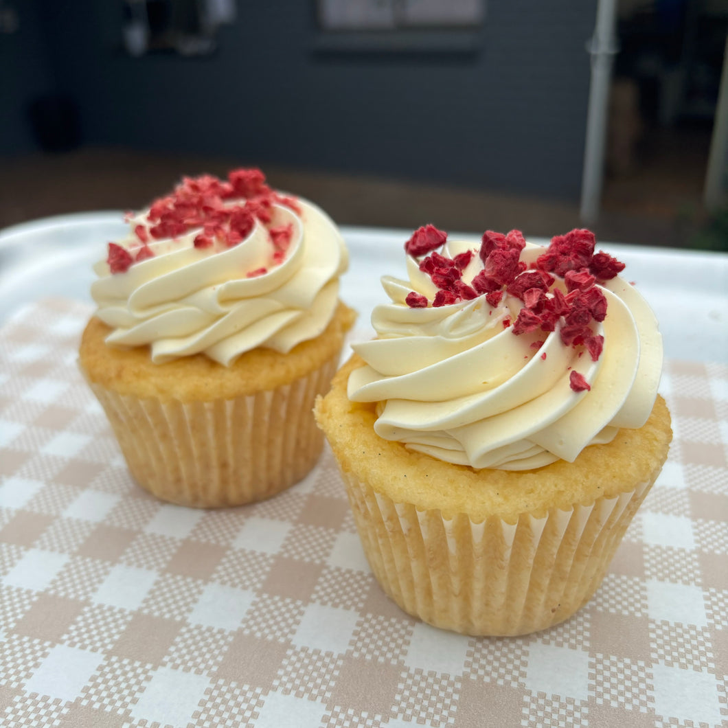 Gluten Free Vanilla Cupcake