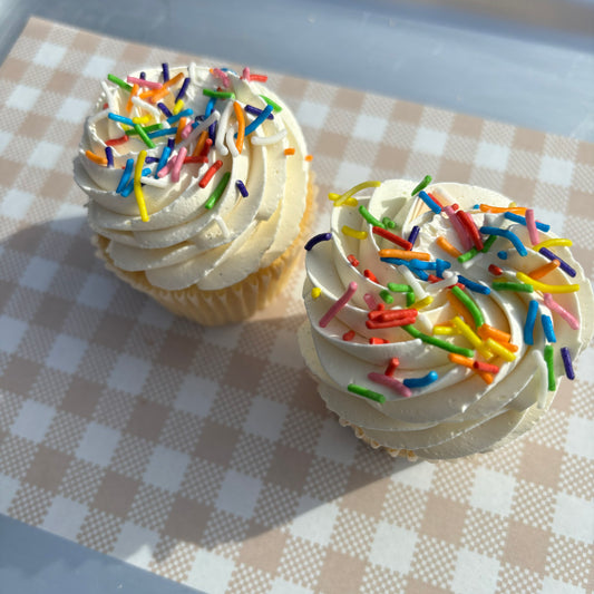 Vanilla Butter Cupcakes