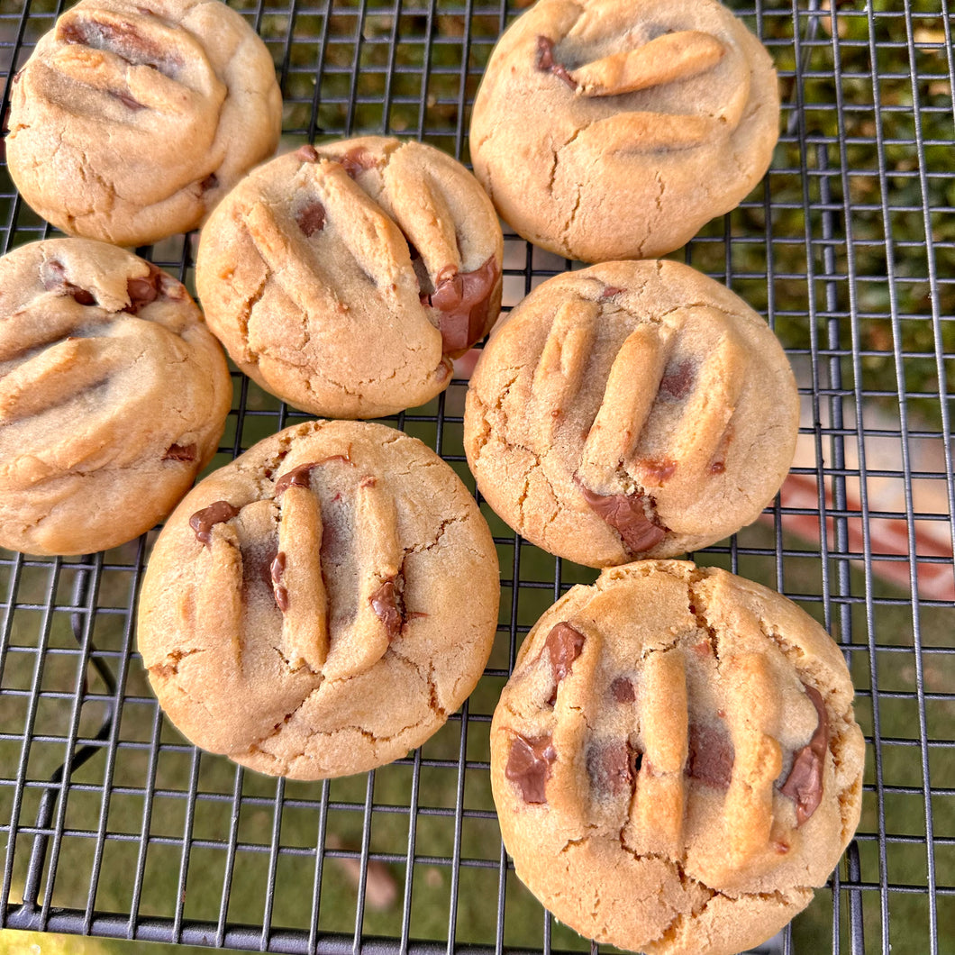 Milk Choc Chunk Cookies