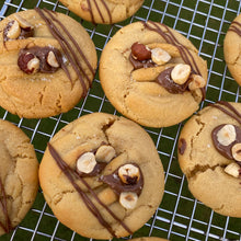 Load image into Gallery viewer, Hazelnutella Cookie
