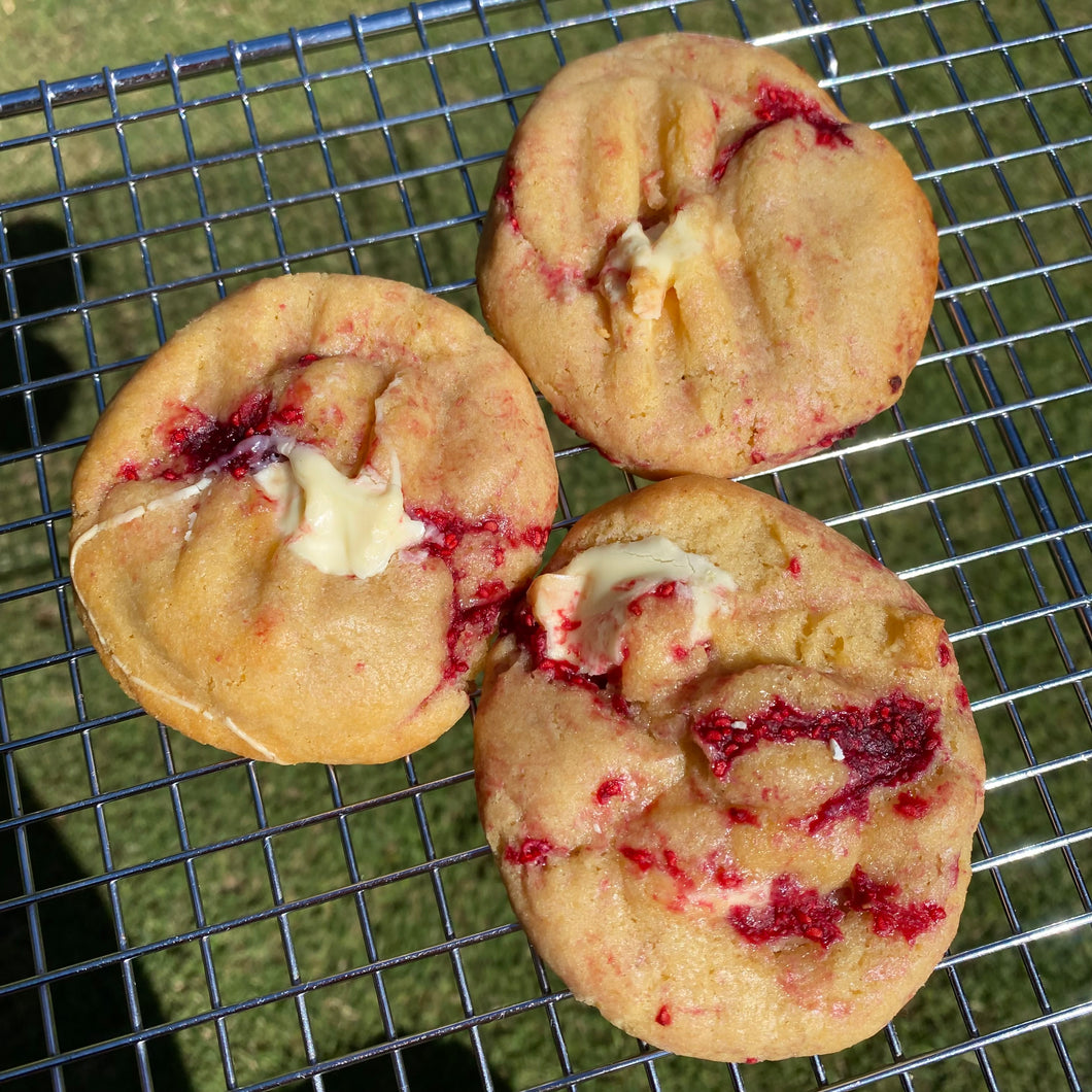 Raspberry White Chocolate Cookie