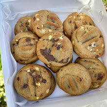 Load image into Gallery viewer, Vegan Choc Chip Cookie
